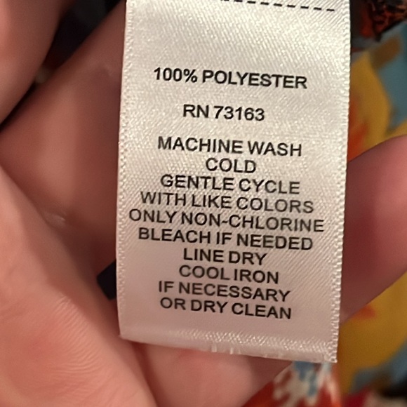 “Spense” hi-low tropical floral dress/tunic/cover-up will fit many sizes up 2 3X - Picture 9 of 9